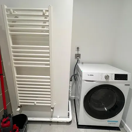 24 Chic & Cosy Grand Appart 88M2 Parking Gratuit Hypercentre Netflix Saint-Etienne  Exterior photo